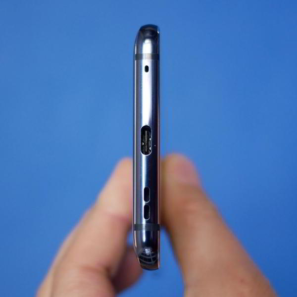 Обзор смартфона Nokia 9 PureView: пентакамера с оптикой Zeiss Обзор смартфона Nokia 9 PureView: пентакамера с оптикой Zeiss