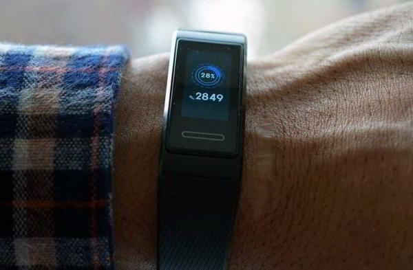 Обзор Huawei Band 3 Pro: все фитнес-функции по доступной цене Обзор Huawei Band 3 Pro: все фитнес-функции по доступной цене