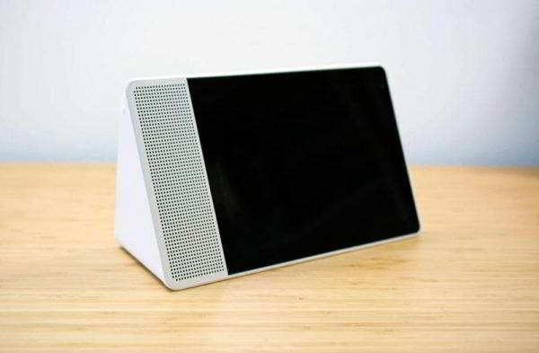 Обзор Lenovo Smart Display: умная колонка с экраном для вашей кухни Обзор Lenovo Smart Display: умная колонка с экраном для вашей кухни