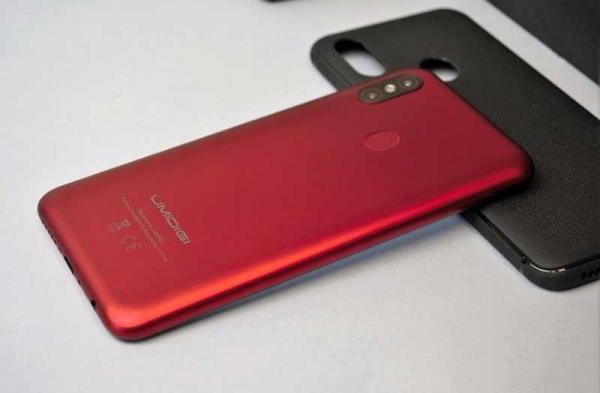 Обзор UMIDIGI F1: смартфон с большой батареей и Android 9.0 Обзор UMIDIGI F1: смартфон с большой батареей и Android 9.0