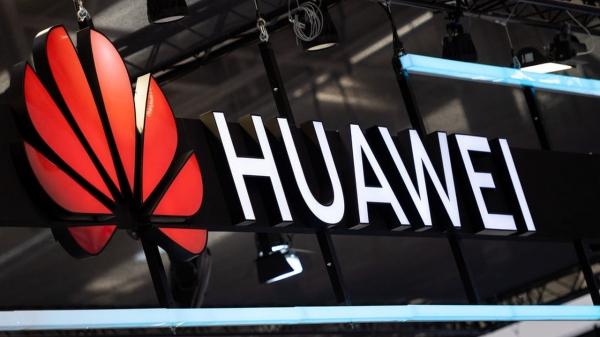 СМИ: Huawei примеряет российскую ОС к своим смартфонам СМИ: Huawei примеряет российскую ОС к своим смартфонам