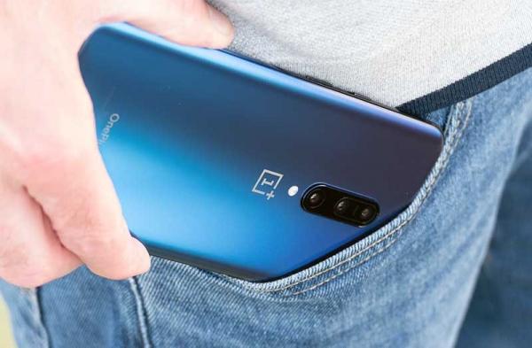 Обзор OnePlus 7 Pro: больше и быстрее чем когда-либо прежде Обзор OnePlus 7 Pro: больше и быстрее чем когда-либо прежде