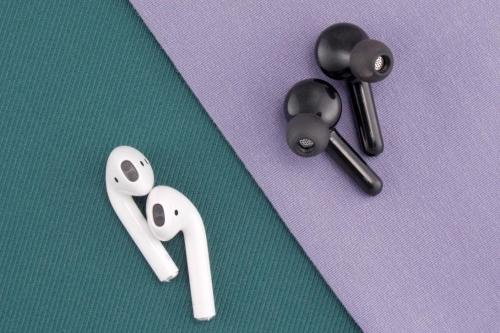 AirPods 2 vs. cheap alternatives: Are they any good? AirPods 2 vs. cheap alternatives: Are they any good?