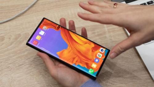 Huawei reports revenue surge despite US ban Huawei reports revenue surge despite US ban