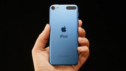 The $200 iPod Touch now has some legit competition The $200 iPod Touch now has some legit competition