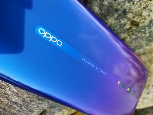 Обзор смартфона Oppo Reno Z: практичный стиляга из среднего класса Обзор смартфона Oppo Reno Z: практичный стиляга из среднего класса