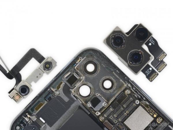 Разбираем на части iPhone 11 (15 фото)