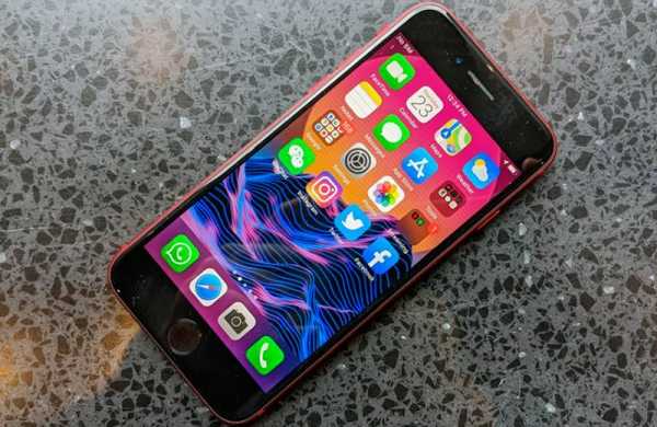 iPhone SE 2 (2020): обзор маленького смартфона с огромными возможностями iPhone SE 2 (2020): обзор маленького смартфона с огромными возможностями