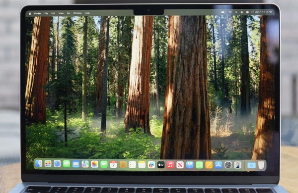 Обзор Apple MacBook Air 13 M4 (2025): лучшего ультрабука с мощным процессором