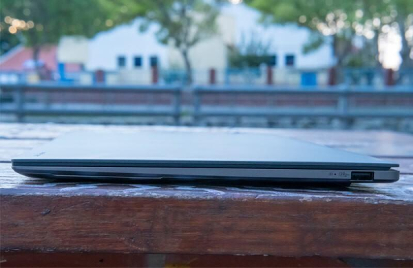 Обзор Asus Zenbook S 14: премиального компактного ноутбука на процессоре Lunar Lake Обзор Asus Zenbook S 14: премиального компактного ноутбука на процессоре Lunar Lake