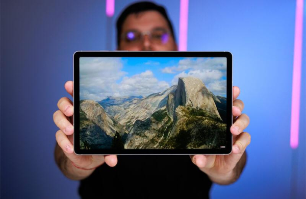 Обзор Samsung Galaxy Tab S10 FE: фанатская версия топ-планшета с бесплатным стилусом Обзор Samsung Galaxy Tab S10 FE: фанатская версия топ-планшета с бесплатным стилусом