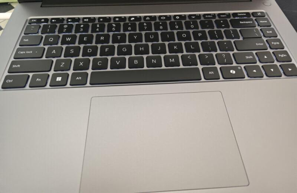 Первый обзор Xiaomi RedmiBook 16 2025: достойной замены MacBook в бюджетном сегменте Первый обзор Xiaomi RedmiBook 16 2025: достойной замены MacBook в бюджетном сегменте