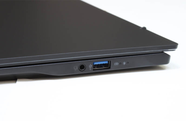 Обзор Acer Swift 16 AI: тонкого ноутбука с большим потрясающим OLED-дисплеем Обзор Acer Swift 16 AI: тонкого ноутбука с большим потрясающим OLED-дисплеем