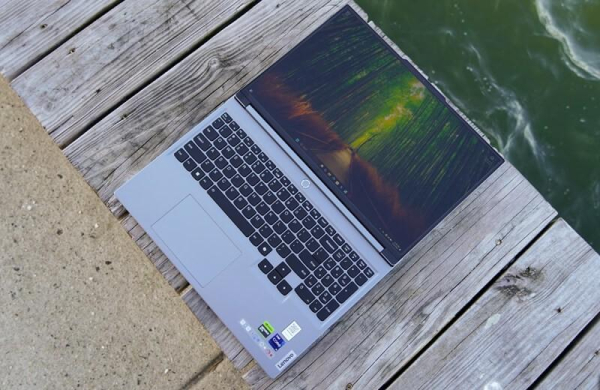 Обзор Lenovo Legion 5: среднего ноутбука для игр с дисплеем 165 Гц Обзор Lenovo Legion 5: среднего ноутбука для игр с дисплеем 165 Гц