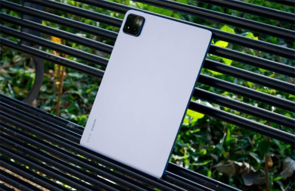 Обзор Xiaomi Pad 7: большого доступного планшета для работы и развлечений Обзор Xiaomi Pad 7: большого доступного планшета для работы и развлечений