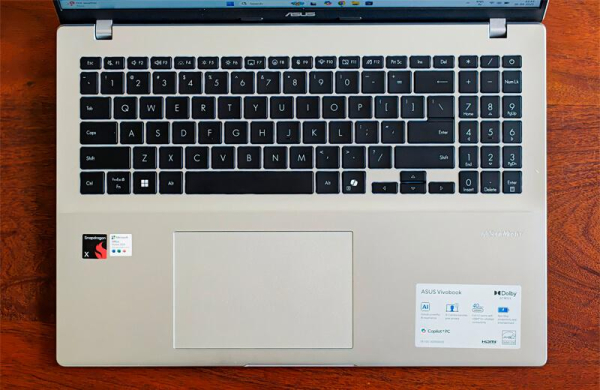 Обзор Asus Vivobook 16: лучшего ноутбука для офисной работы с доступной ценой Обзор Asus Vivobook 16: лучшего ноутбука для офисной работы с доступной ценой