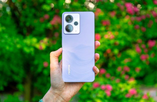 Обзор Realme 14T 5G: автономного смартфона с AMOLED-экраном и водозащитой