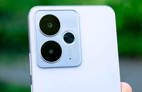 Обзор Realme 14T 5G: автономного смартфона с AMOLED-экраном и водозащитой