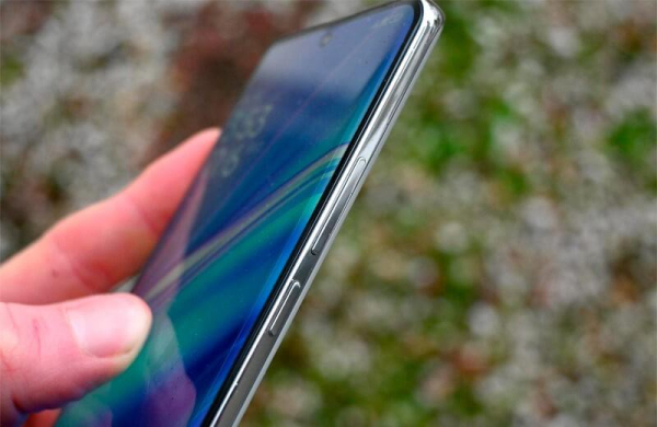Обзор Xiaomi Redmi Note 14 Pro+: стильного смартфона с множеством недостатков