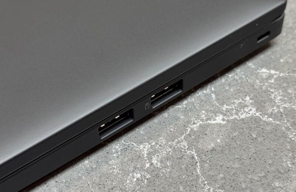 Обзор Lenovo ThinkPad T14s Gen 6: мощного флагманского ноутбука для бизнеса и работы Обзор Lenovo ThinkPad T14s Gen 6: мощного флагманского ноутбука для бизнеса и работы