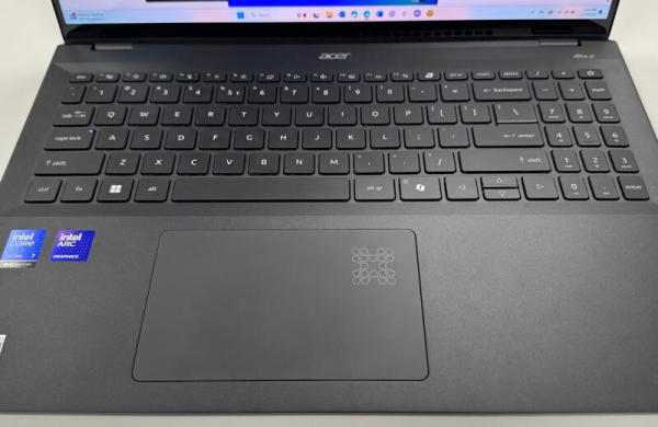 Обзор Acer Swift 16 AI: тонкого ноутбука с большим потрясающим OLED-дисплеем Обзор Acer Swift 16 AI: тонкого ноутбука с большим потрясающим OLED-дисплеем