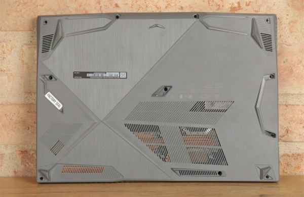 Обзор MSI Thin 15 B12VE: доступного и мощного игрового ноутбука с RTX 4050 Обзор MSI Thin 15 B12VE: доступного и мощного игрового ноутбука с RTX 4050