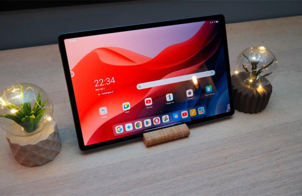 Обзор Lenovo Idea Tab Pro: гигантского планшета для мультимедиа и фильмов Обзор Lenovo Idea Tab Pro: гигантского планшета для мультимедиа и фильмов