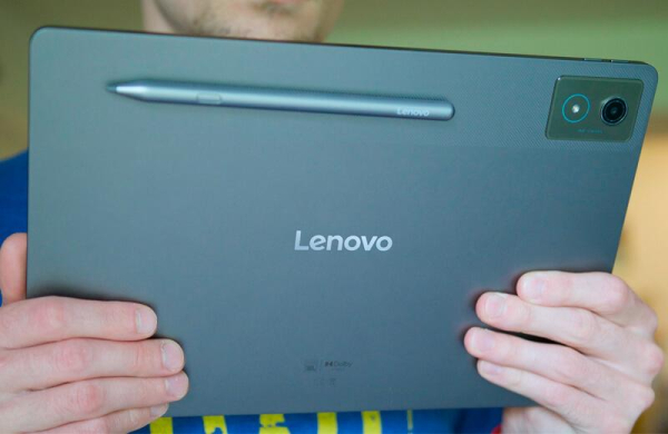Обзор Lenovo Idea Tab Pro: гигантского планшета для мультимедиа и фильмов Обзор Lenovo Idea Tab Pro: гигантского планшета для мультимедиа и фильмов