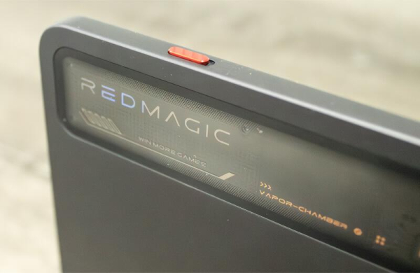 Обзор ZTE nubia RedMagic Astra: компактного игрового планшета с дисплеем 165 Гц Обзор ZTE nubia RedMagic Astra: компактного игрового планшета с дисплеем 165 Гц