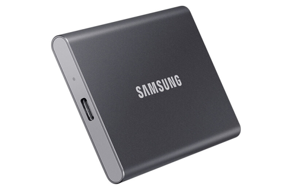 ТОП-10 лучших внешних накопителей 2026 года: рейтинг SSD, NVMe и HDD для видеомонтажа, NAS-серверов и хранения данных ТОП-10 лучших внешних накопителей 2026 года: рейтинг SSD, NVMe и HDD для видеомонтажа, NAS-серверов и хранения данных