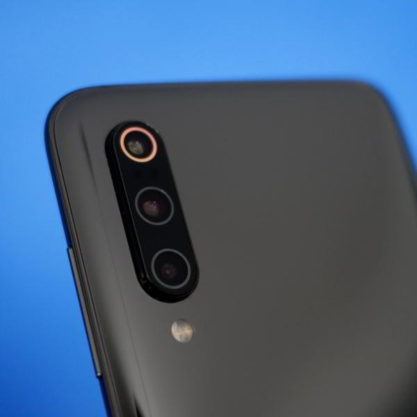 Обзор смартфона Xiaomi Mi 9: детали имеют значение Обзор смартфона Xiaomi Mi 9: детали имеют значение
