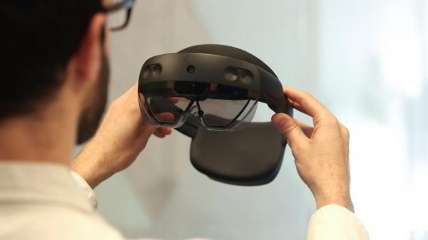 HoloLens 2 для армии США показали в действии (9 фото) HoloLens 2 для армии США показали в действии (9 фото)