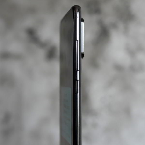 Обзор смартфона Xiaomi Mi 9: детали имеют значение Обзор смартфона Xiaomi Mi 9: детали имеют значение